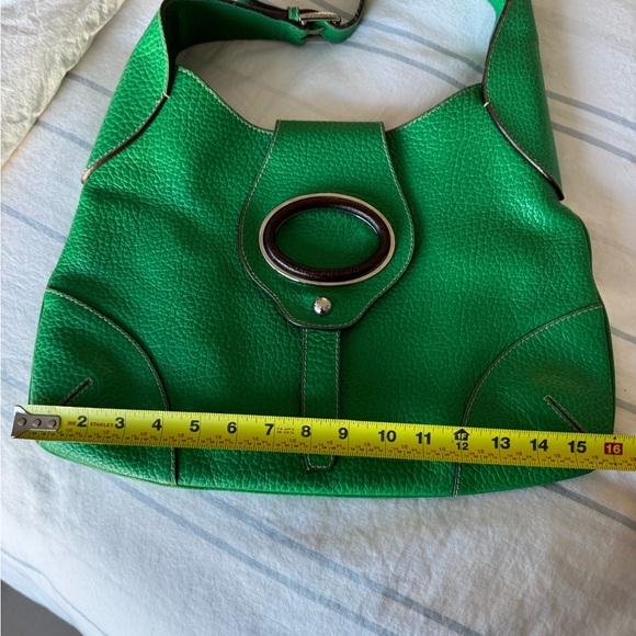 Dolce and gabana green leather. Silver tone hardware - Picture 10 of 15